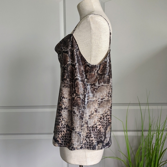 Elie Tahari Blouse Sleeveless Sequin Snake Print Draped Neck Truffle Black L NWT - Picture 8 of 16
